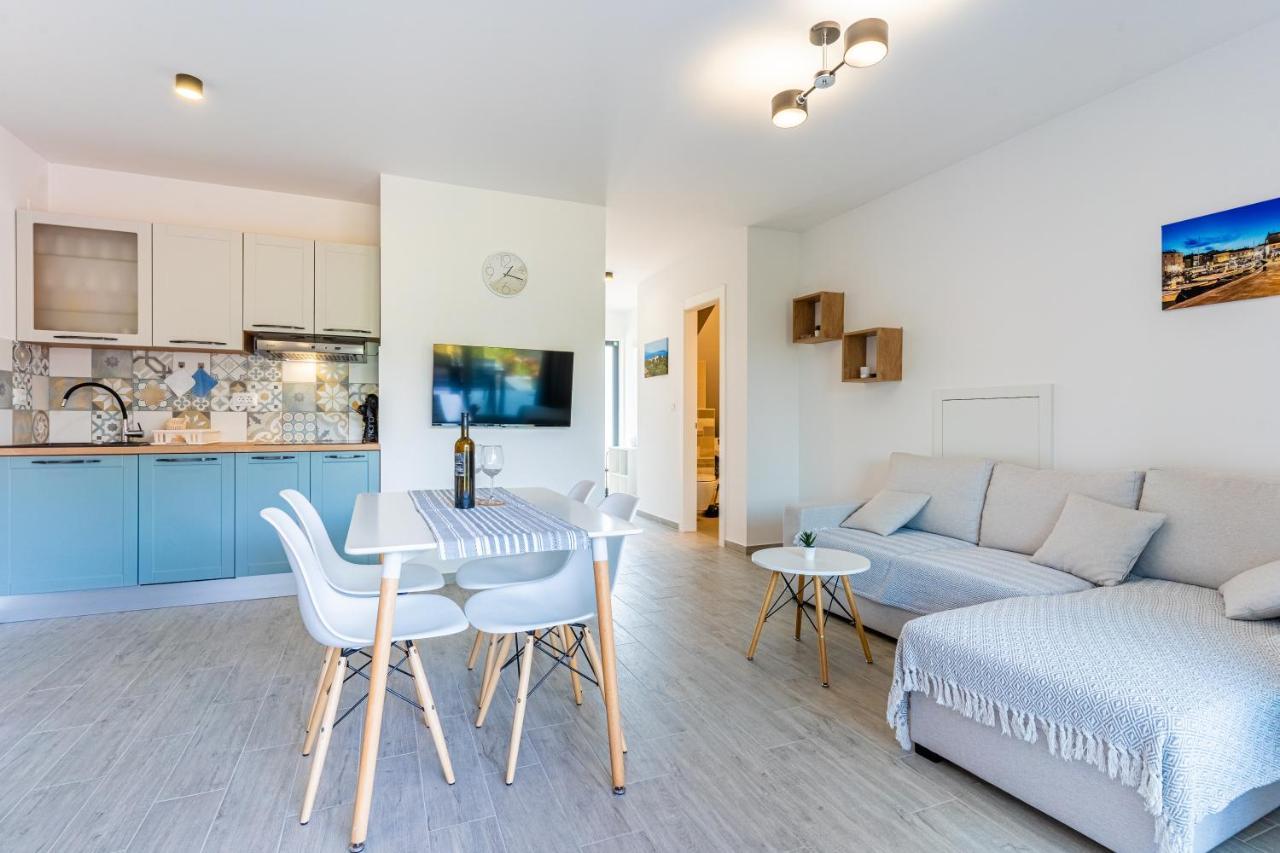 New 4 Star Apartment M&A In Town Cres Exteriör bild