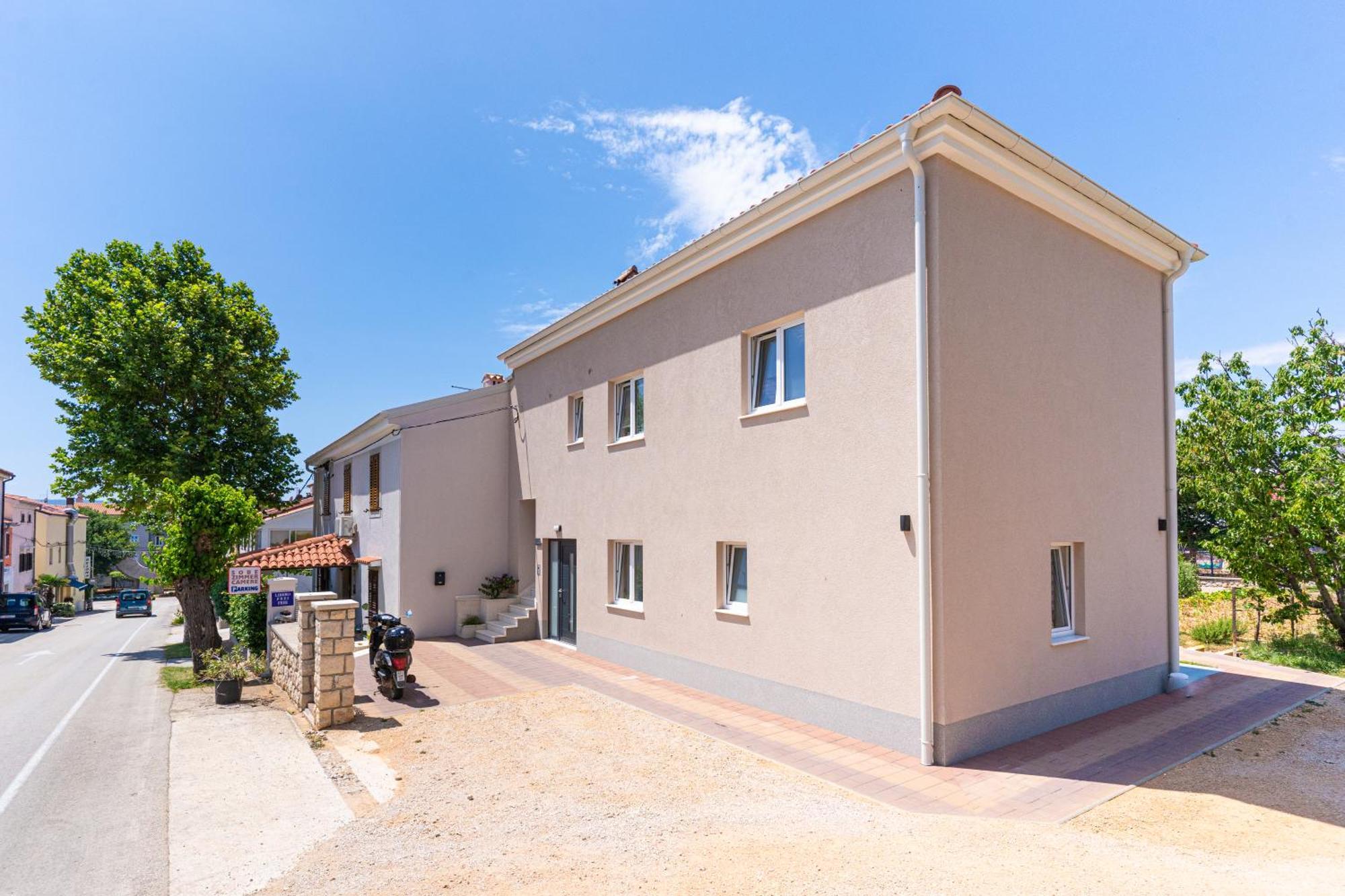 New 4 Star Apartment M&A In Town Cres Exteriör bild